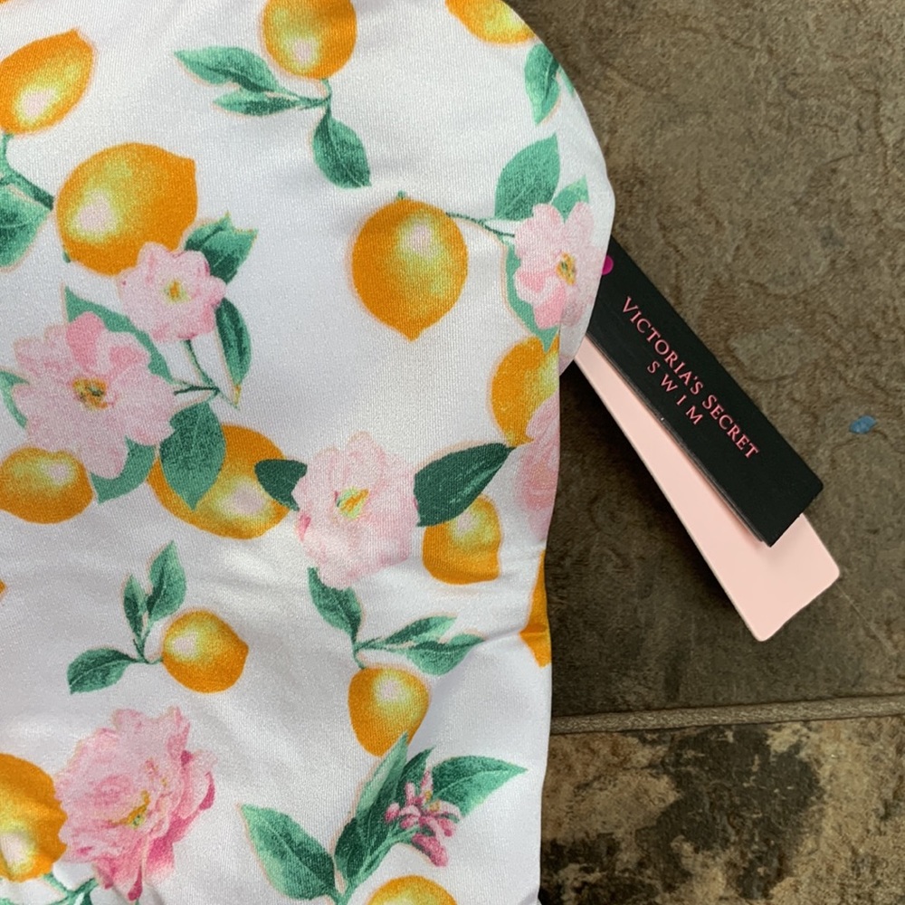 VICTORIA'S SECRET SWIM Essential Scoop One-Piece FLORAL Swimsuit NWT - Picture 6 of 7
